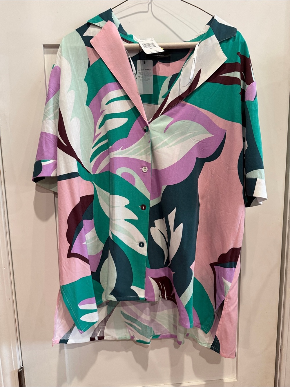Tropical Floral Button-Front Shirt in Pink, Teal & Green